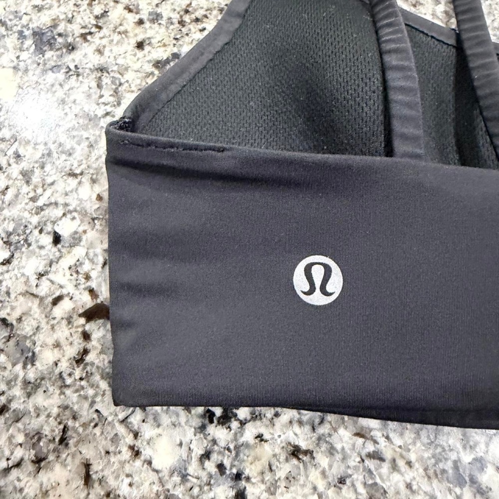 lululemon Like a Cloud Bra Light Support, B/C Cup - Picture 5 of 5